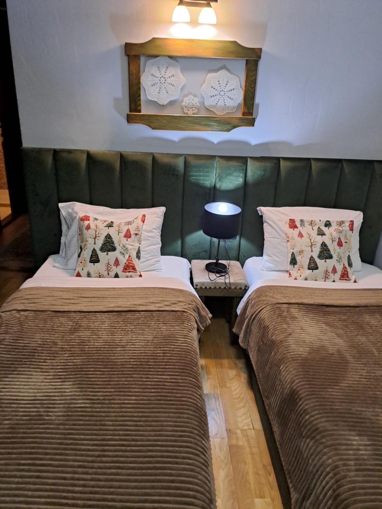 Rooms And Apartmants Mirovic Kolasin Room photo